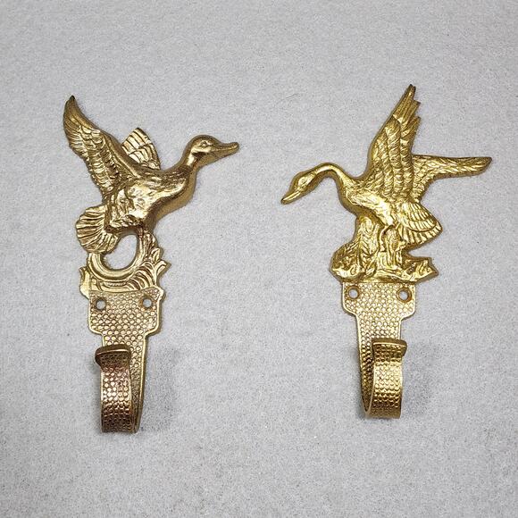 Brass Flying Duck & Goose Coat Clothes Key Wall Hooks Set of 2 Farmhouse Vintage - Picture 5 of 16